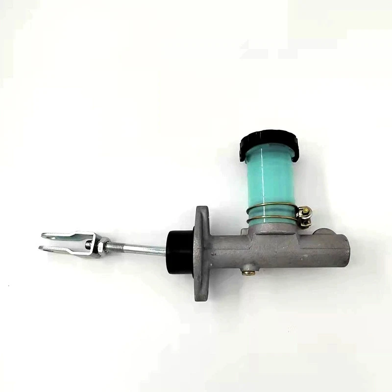 30610-U7500 30610H2502 30610E4301 CM105912 CM39102 23-04102 M903049 Suitable for use with Nissan Bluebird clutch master cylinder