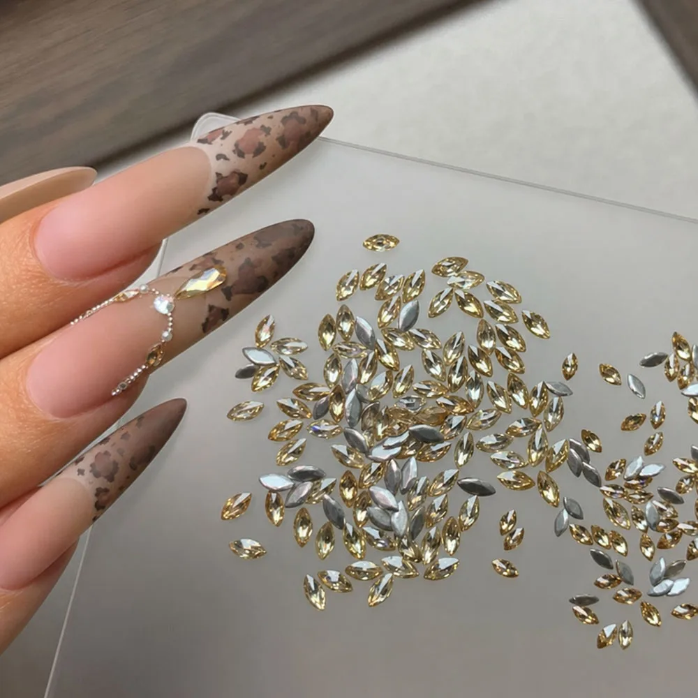 100Pc Tiny Champagne Horse Eye Nail Art Rhinestone 2/3/4/5mm 3D Shiny Champagne Mini Nail Diamond DIY Sparkling Manicure Crystal