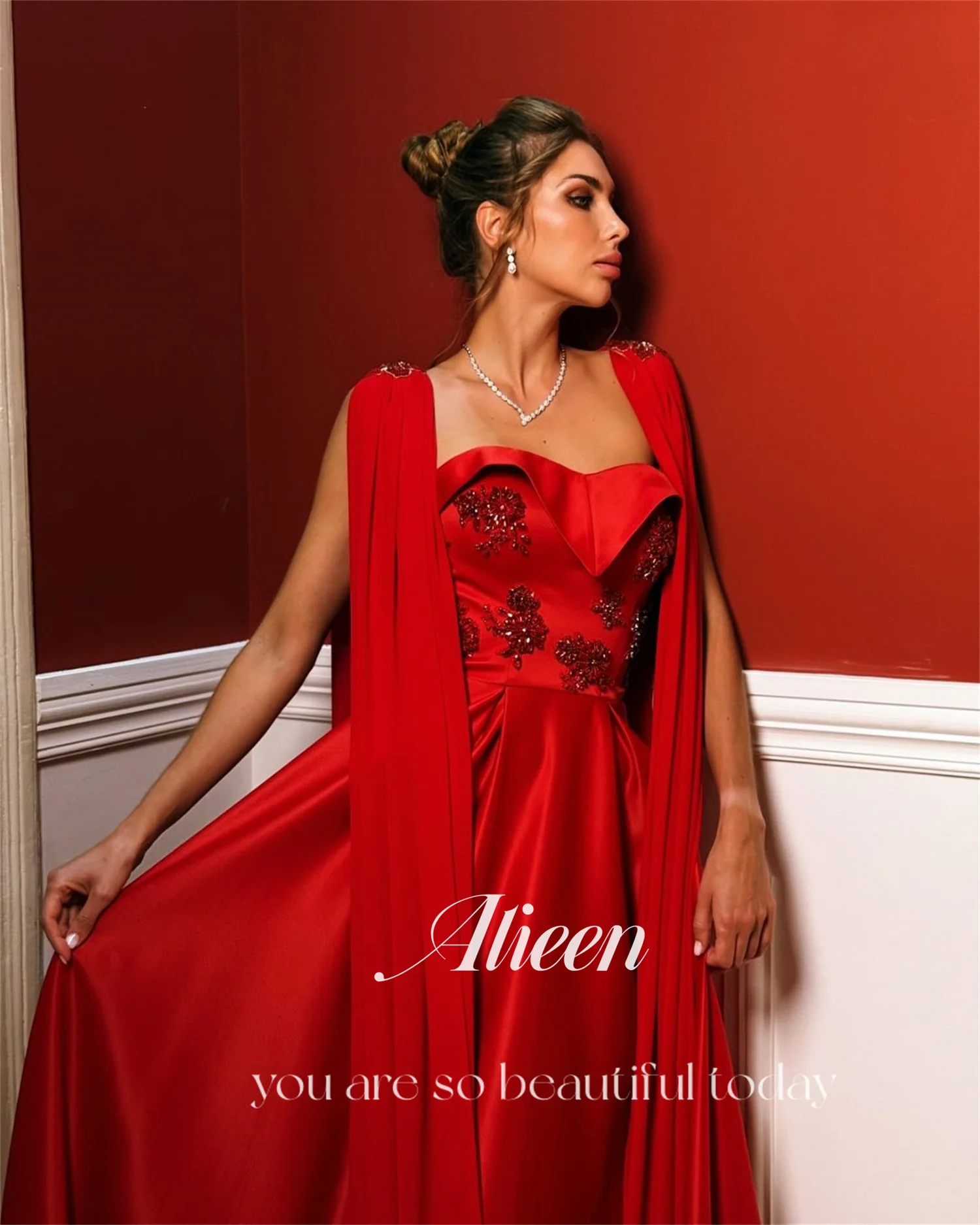 فساتين زفاف Aileen للحفلات Plajaaеееееее Robes De Soirée فستان سهرة نسائي من الساتان باللون الأحمر مخصص فساتين شال