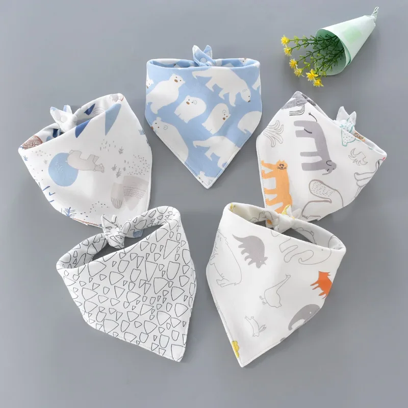 5PCS/LOT Baby Bibs Triangle Cotton Bibs Cartoon Print Saliva Towel Baby Boys Girls Feeding Apron Cotton Bandana Bibs Baby Stuff