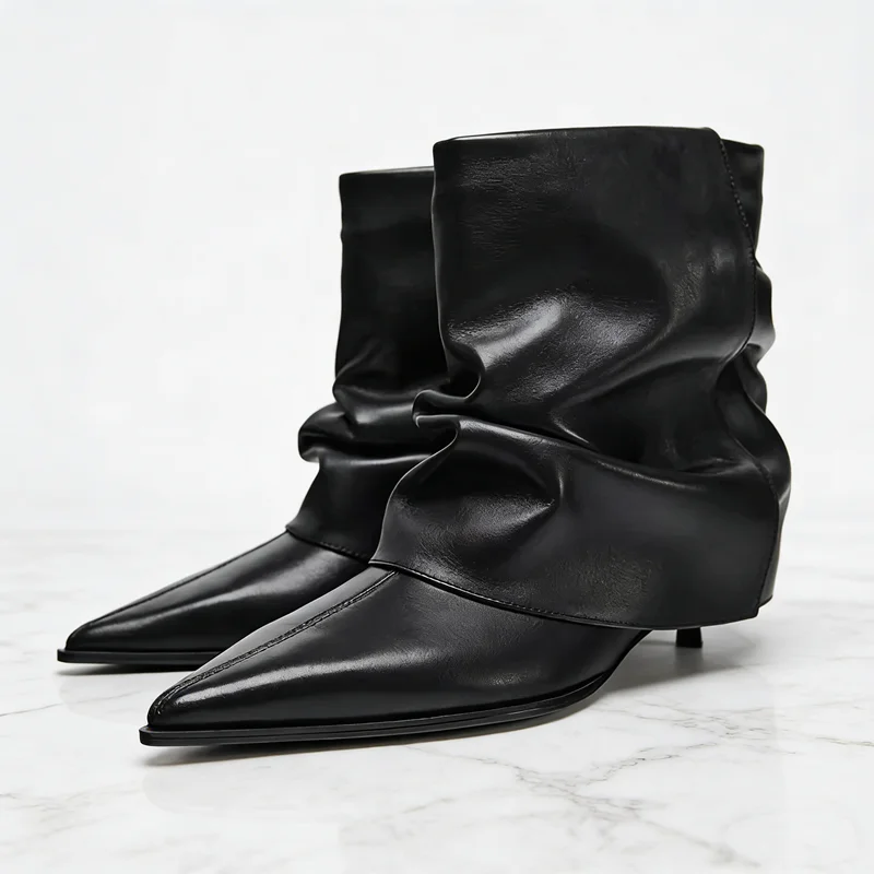 

Зимние плиссированные ботильоны женские черные, сексуальные, с острым носком, на высоком каблуке, короткие, кожаные, дизайнерские, на низком каблуке-«котенок»