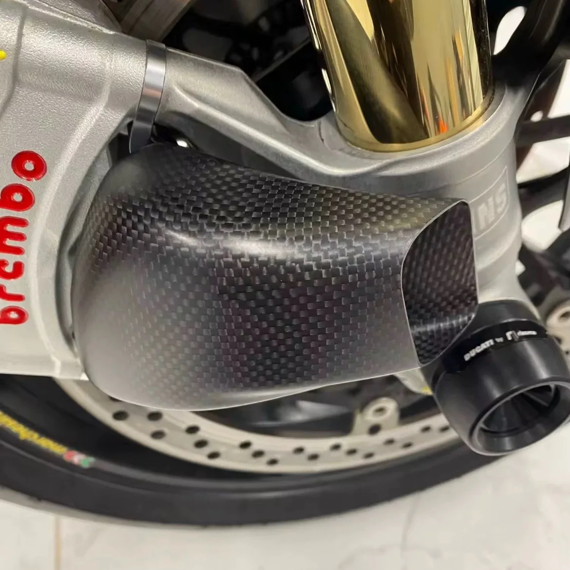 دراجة نارية مجاري الهواء الفرامل الفرجار غطاء المبرد لكاواساكي ZX-4R ZX-6R Z1000 2019-2024 ألياف الكربون بي جيان