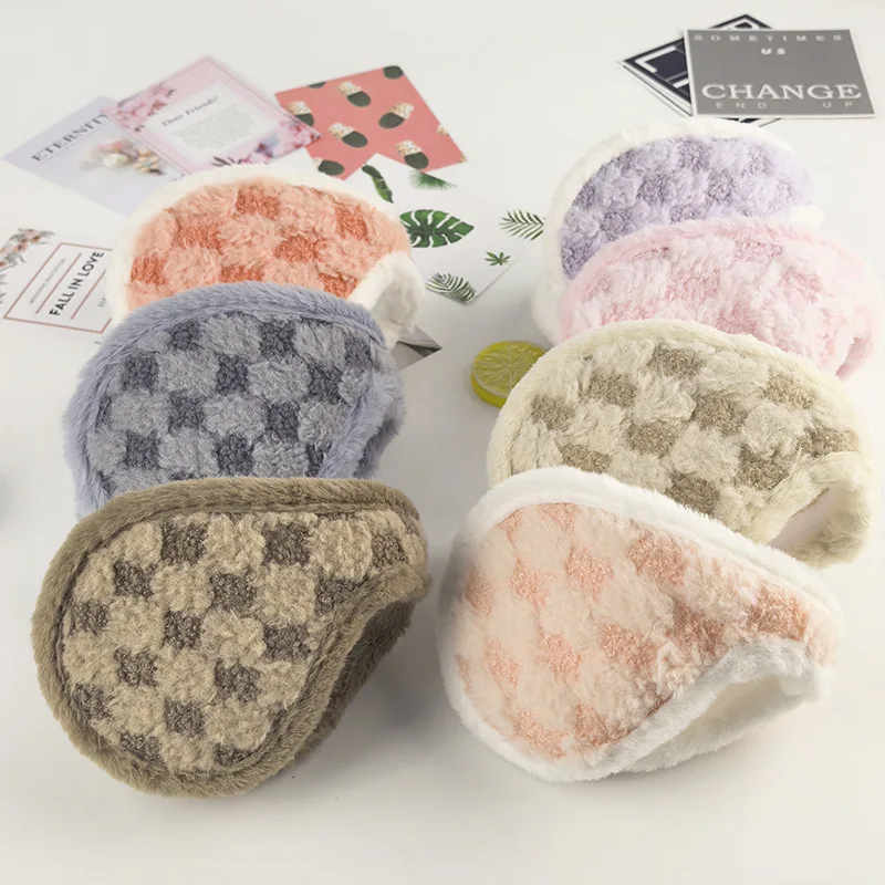 Winter Fashion Warm Plush Earmuffs with Cute Checkered Pattern Windproof and Cold Proof Unisex Ear Cover for Outdoor Activities