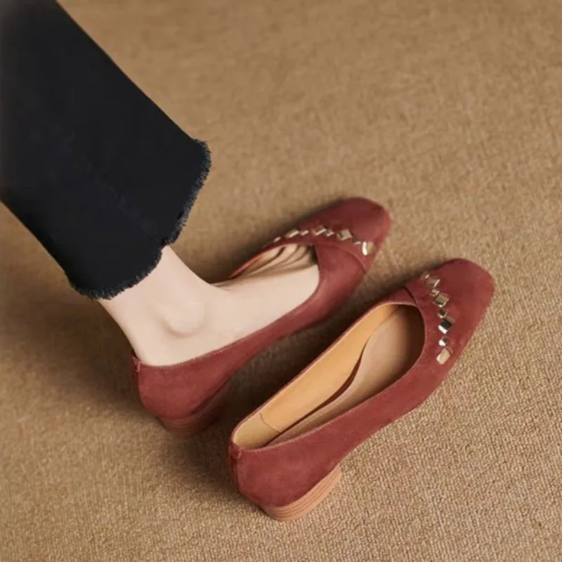 Women's Vintage Square Toe Low Heel Shoes Fashion Shallow Suede Studded Soft Sole Non-Slip Wear-Resistant Single Shoes