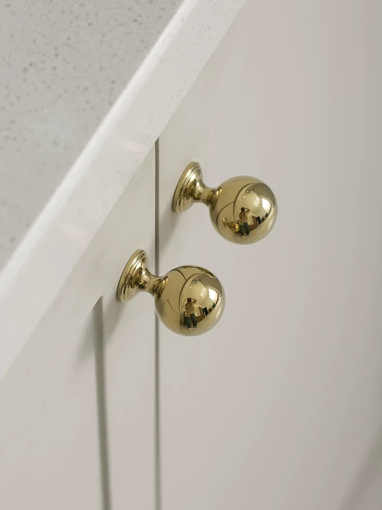 Solid Brass Kitchen Cabinet Handles Bright Silver Wardrobe Dresser Pulls Luxury European Cupboard Door Knobs Chrome Ball Knob