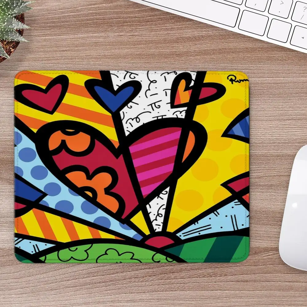 Britto Mouse Pad Offices Accessories Gaming Small Mousepad Desk Mat Office Rug Gamer Mats Anime Gadgets Computer Mause