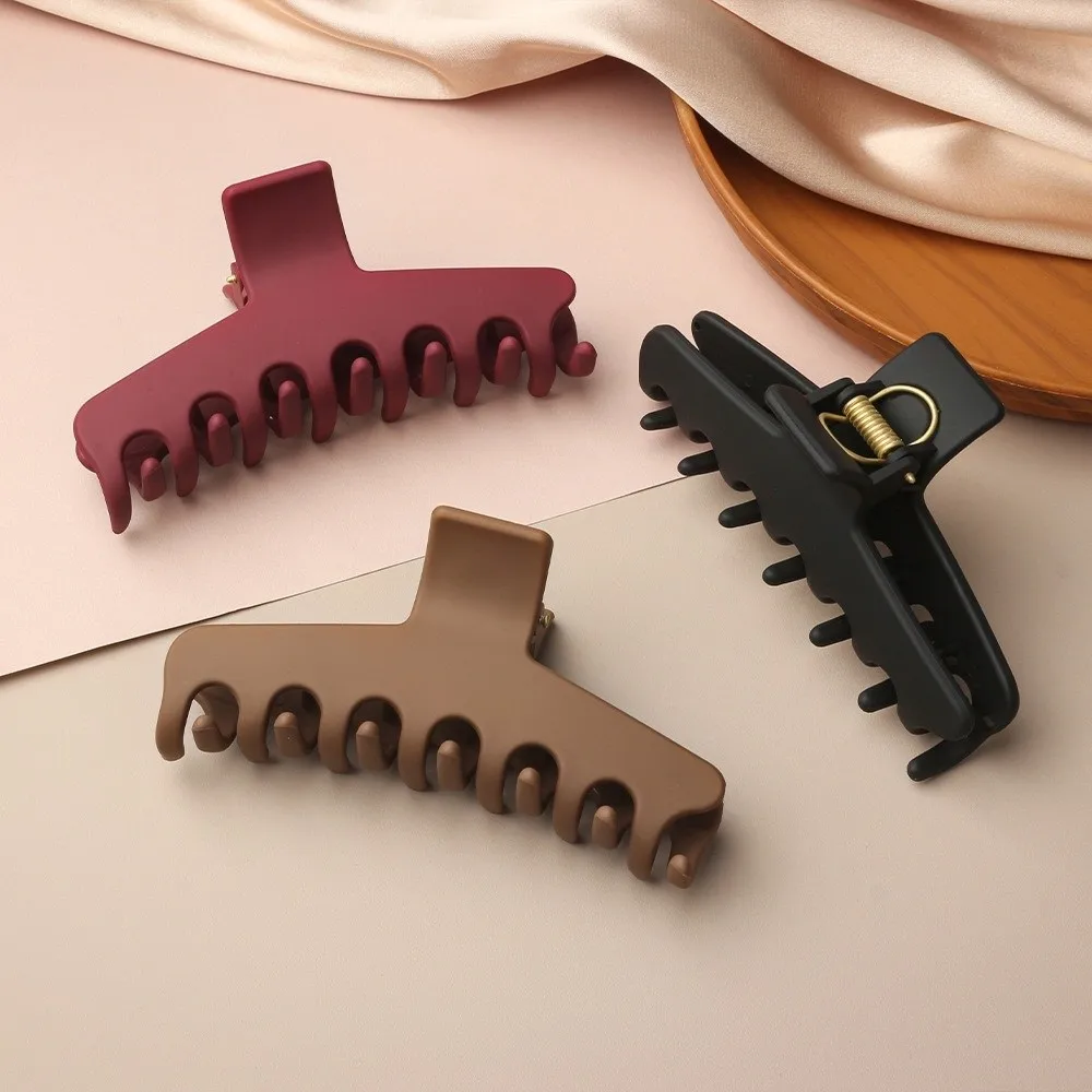 

Safe Silicone Shark Clip Square Korean Style Straight Line Shaped Hair Claw Waterproof Hairgrips Solid Color Shark Clip Friends