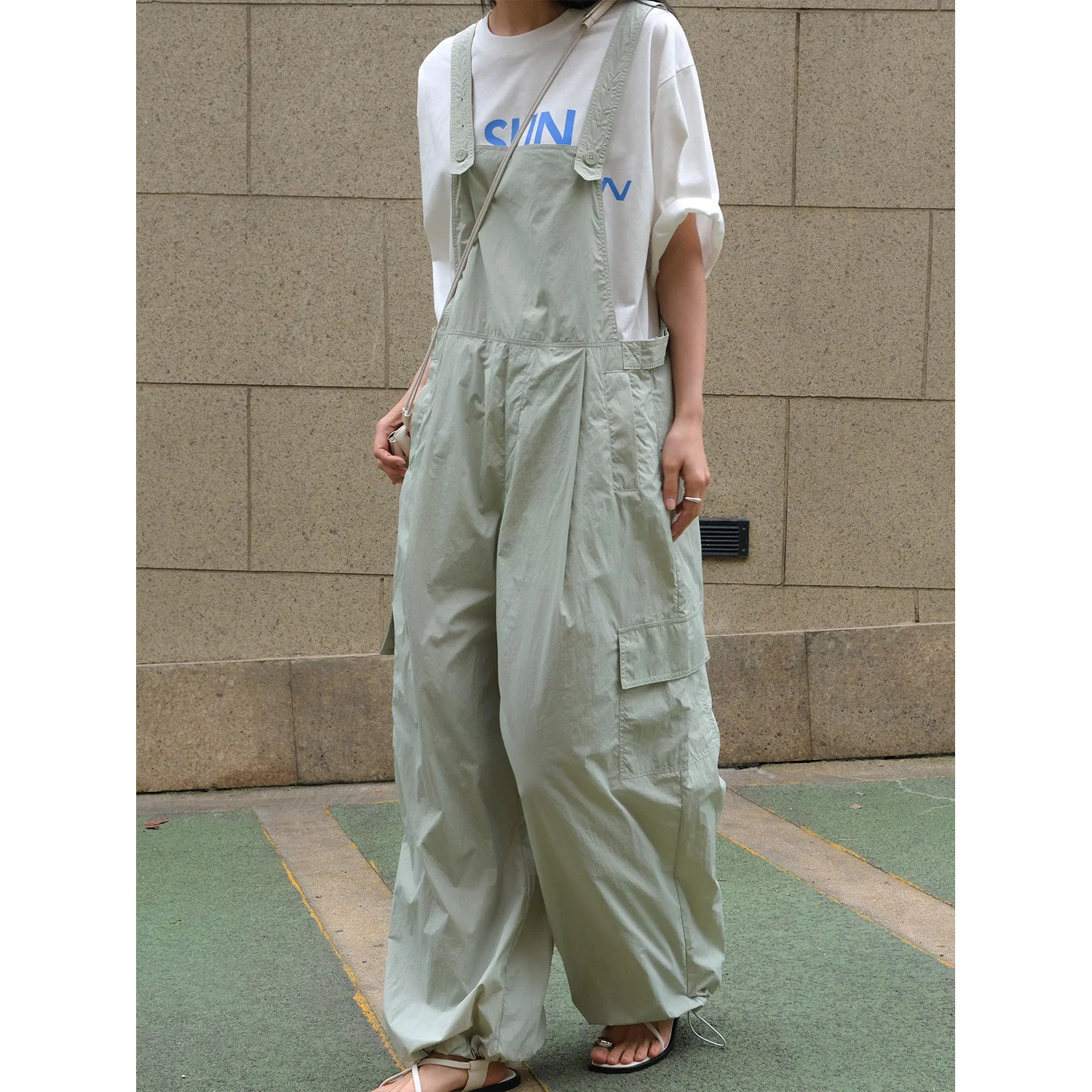 

Lufu summer new Korean version of outdoor cargo wide-leg suspenders loose pockets light cool casual pants women