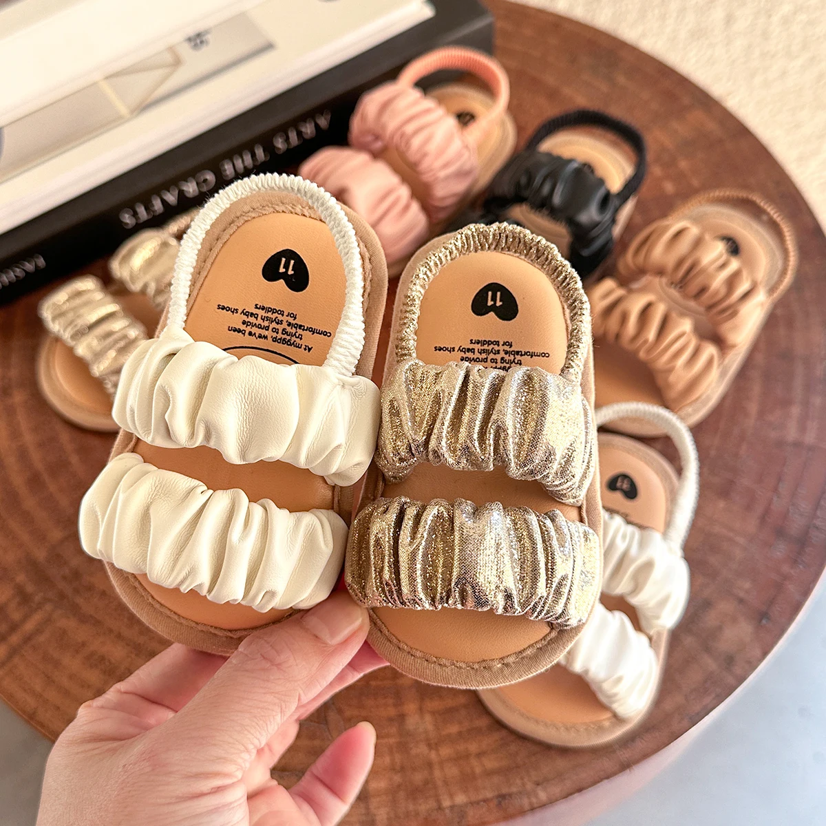 Baby Boys Girls Sandals Soft Sole Summer Infant Wedding Dress Flat Shoes Beach Sandal Newborn Crib Shoes First Walkers