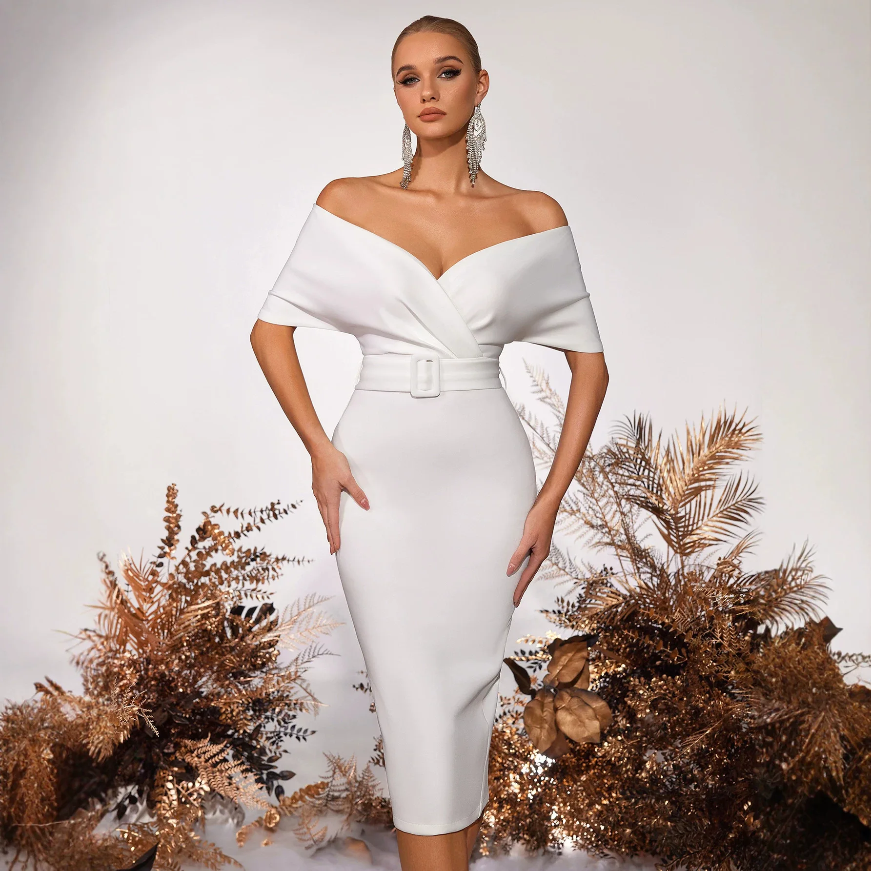 White One Shoulder Waist Cinched Waist Belt Slim Fit Hip Hugging Long Dress Birthday Party Elegant High-end Formal Long Dress