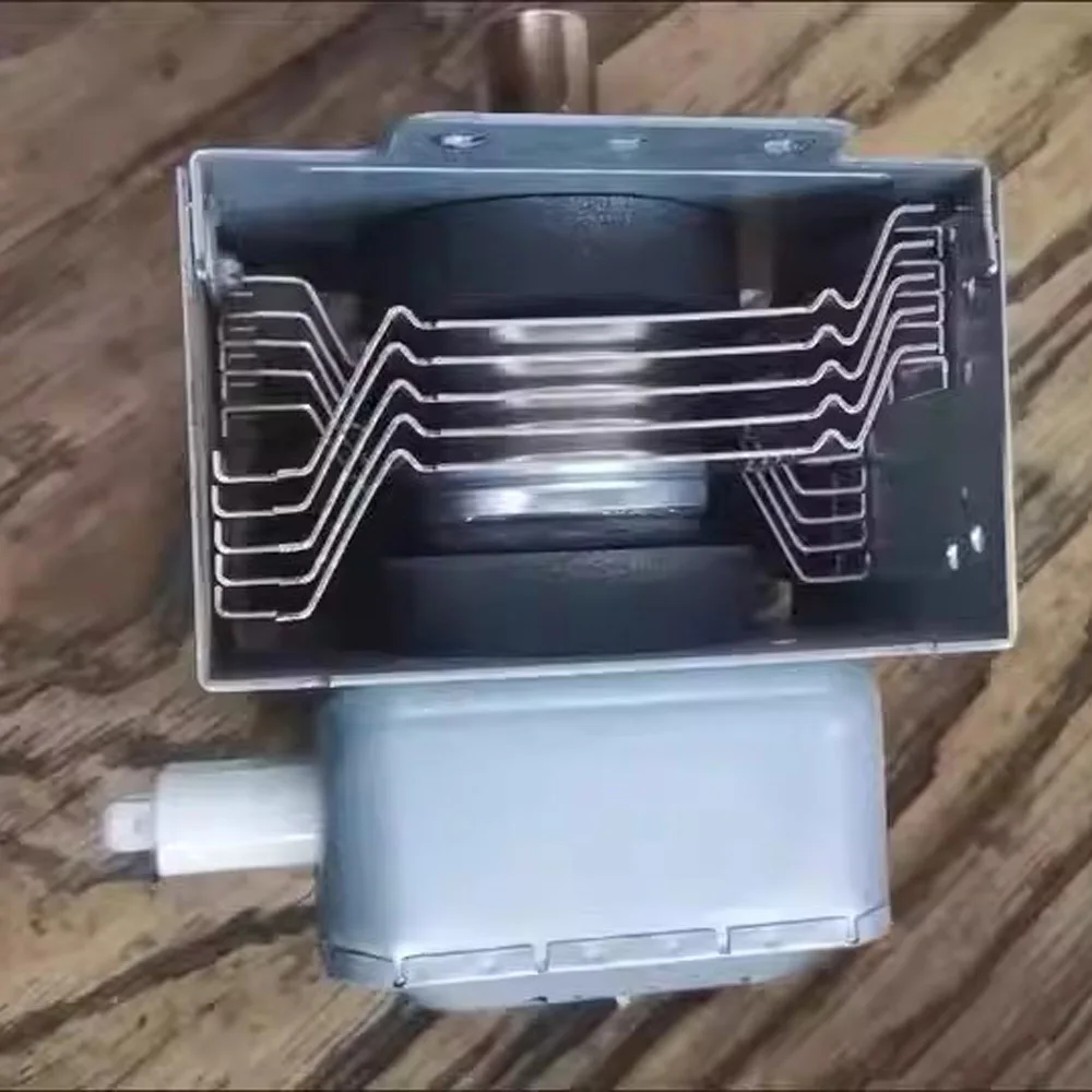 Accessori per magnetron M24FB-610A per forno a microonde adatti per accessori di riparazione per forno a microonde Gree Stesso dimensione universale