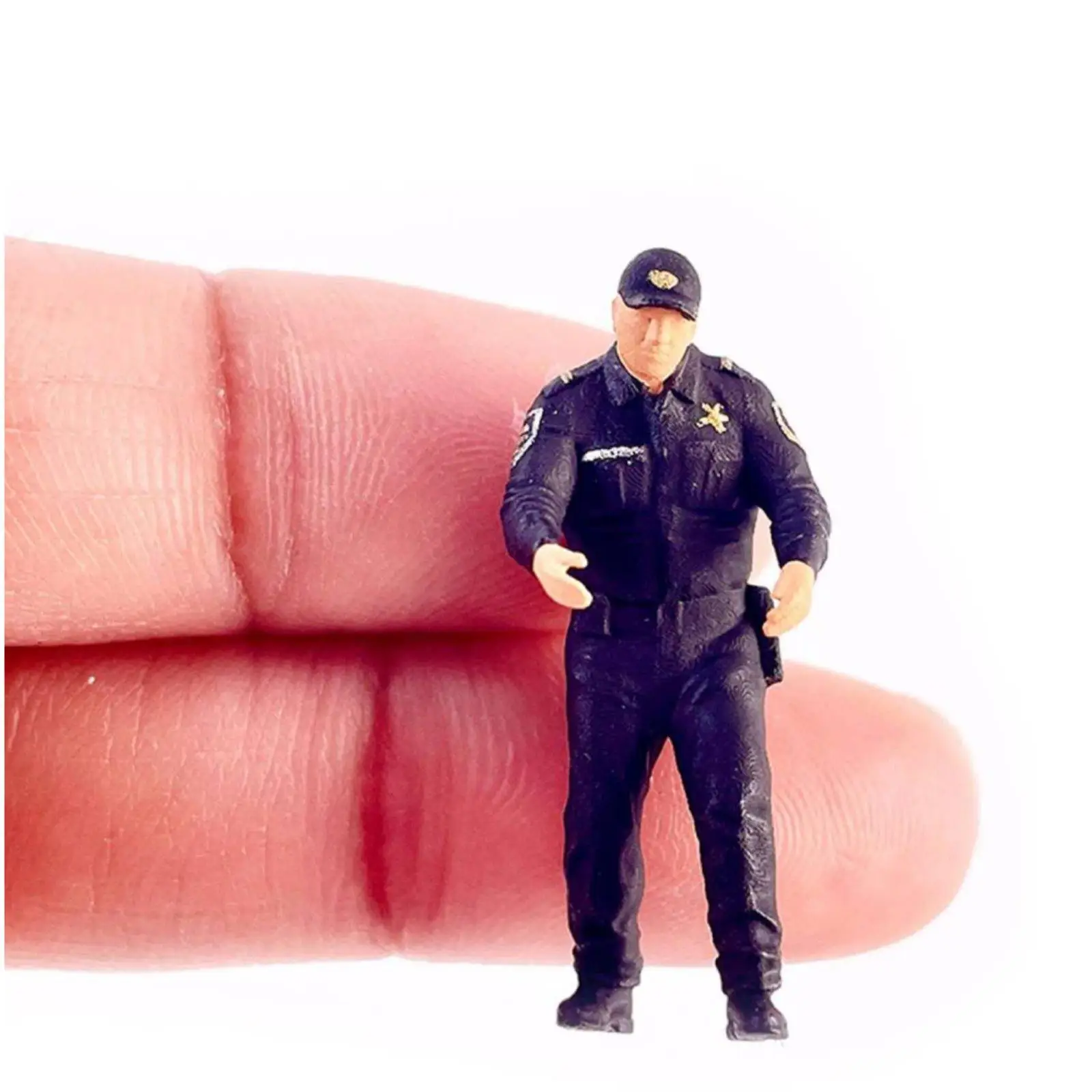 1:64 Scale Police Figure Collectible Police and Robber Model Realistic Details