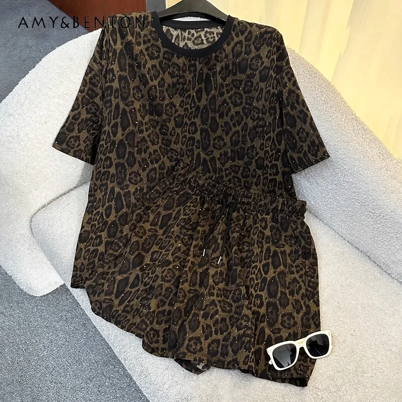 

2025 Summer New Fashion Leopard Print Diamond Drills Short-sleeved T-shirt Set Loose Casual Top And Shorts Two-pieces Suit Women