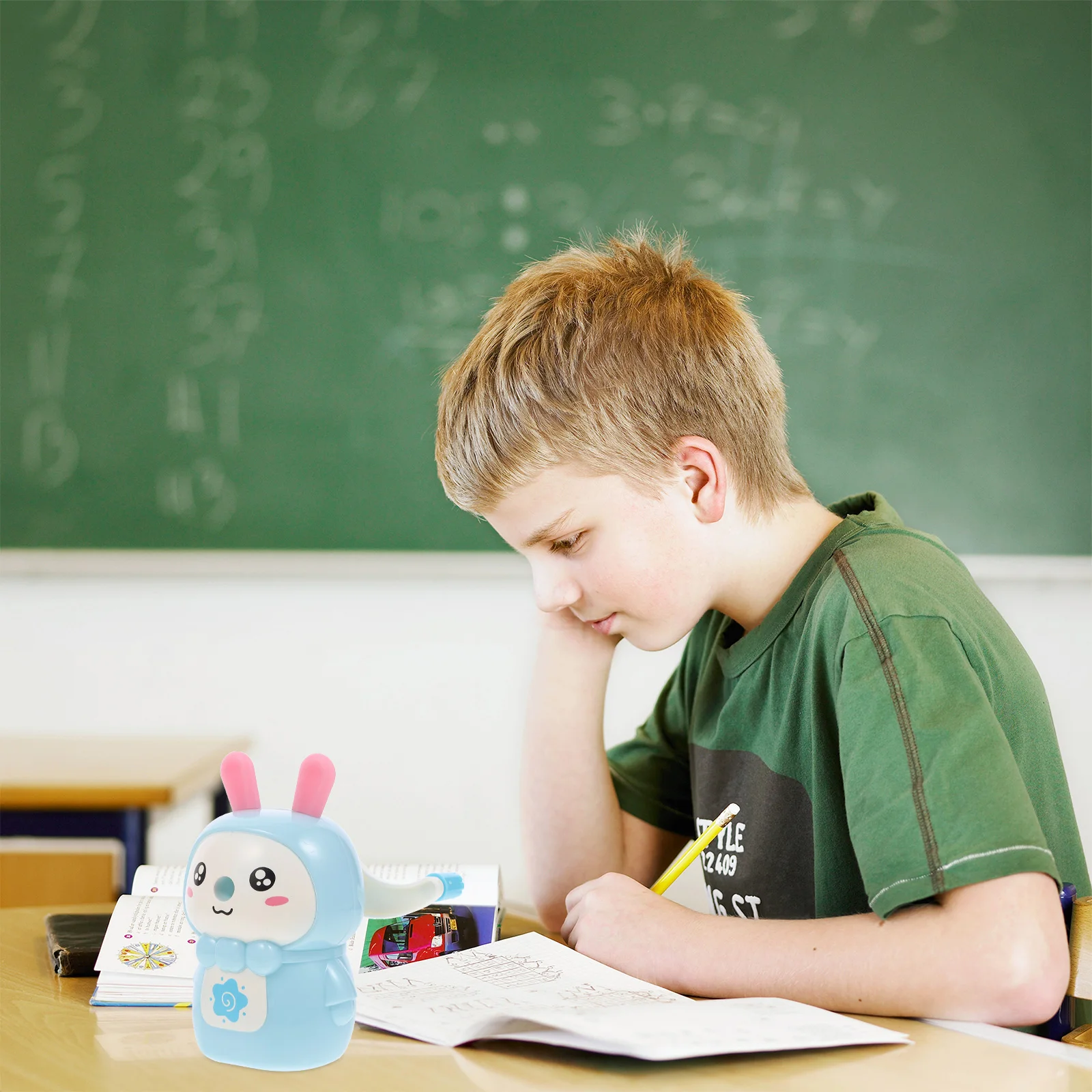 

Pencil Sharpener Rabbit Shape Cartoon Lovely Creative Plastic Metal Students School Office Home Gift Automatic Stationery