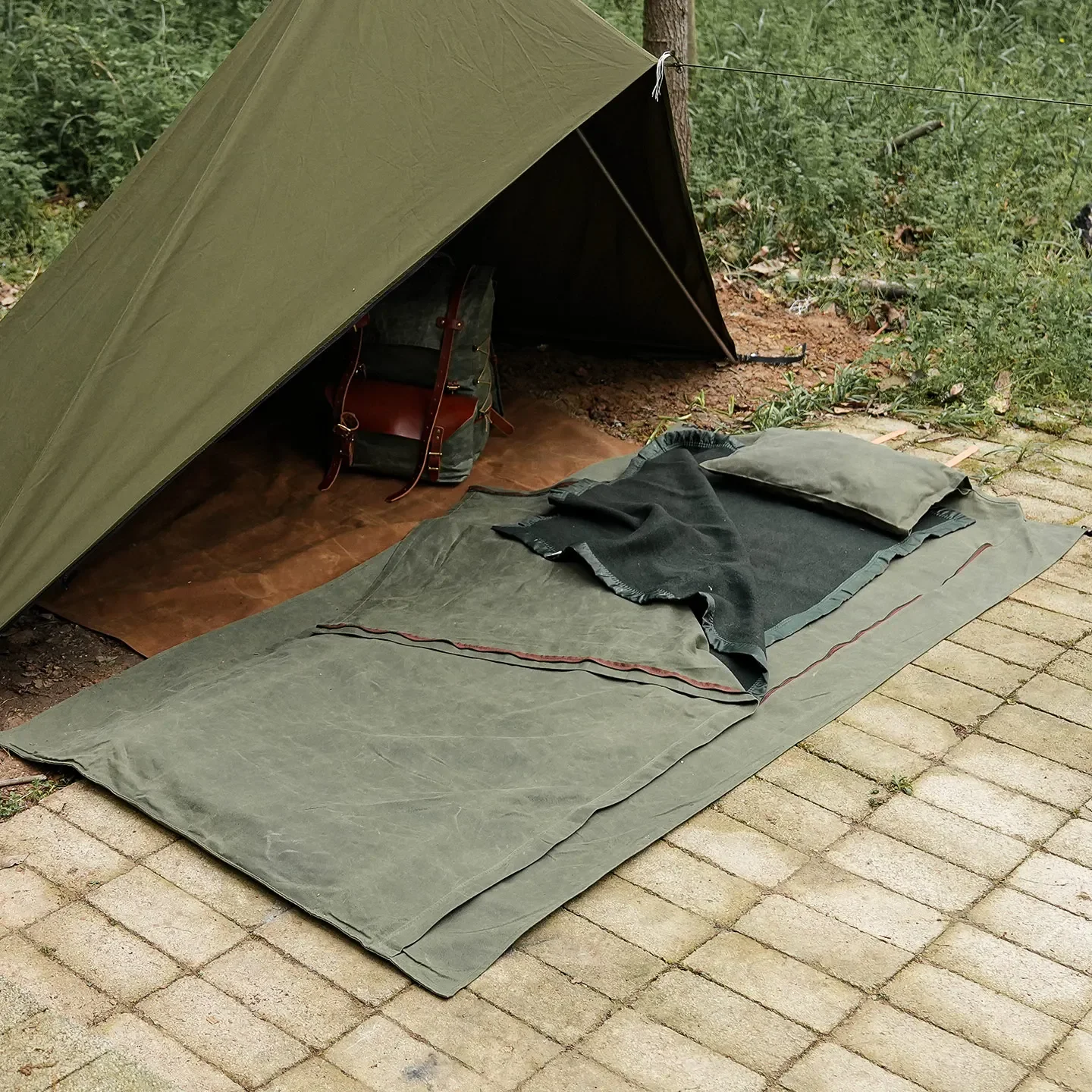 1pcs Wax Thickened Canvas Waterproof 3 Season Envelope Type Sleeping Bag Cover Chuanyeren Comfortable Bushcraft Reusable Camping