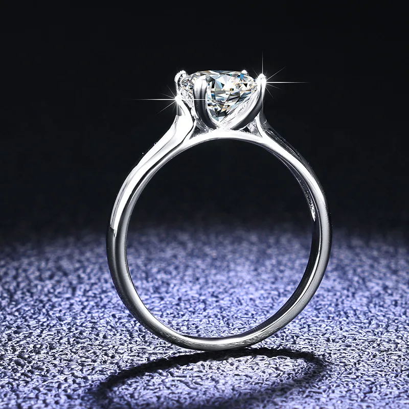 Lumira Elegant New Four-Prong Moissanite Platinum PT950 Engagement Ring for Women Wedding Birthday Timeless Jewelry