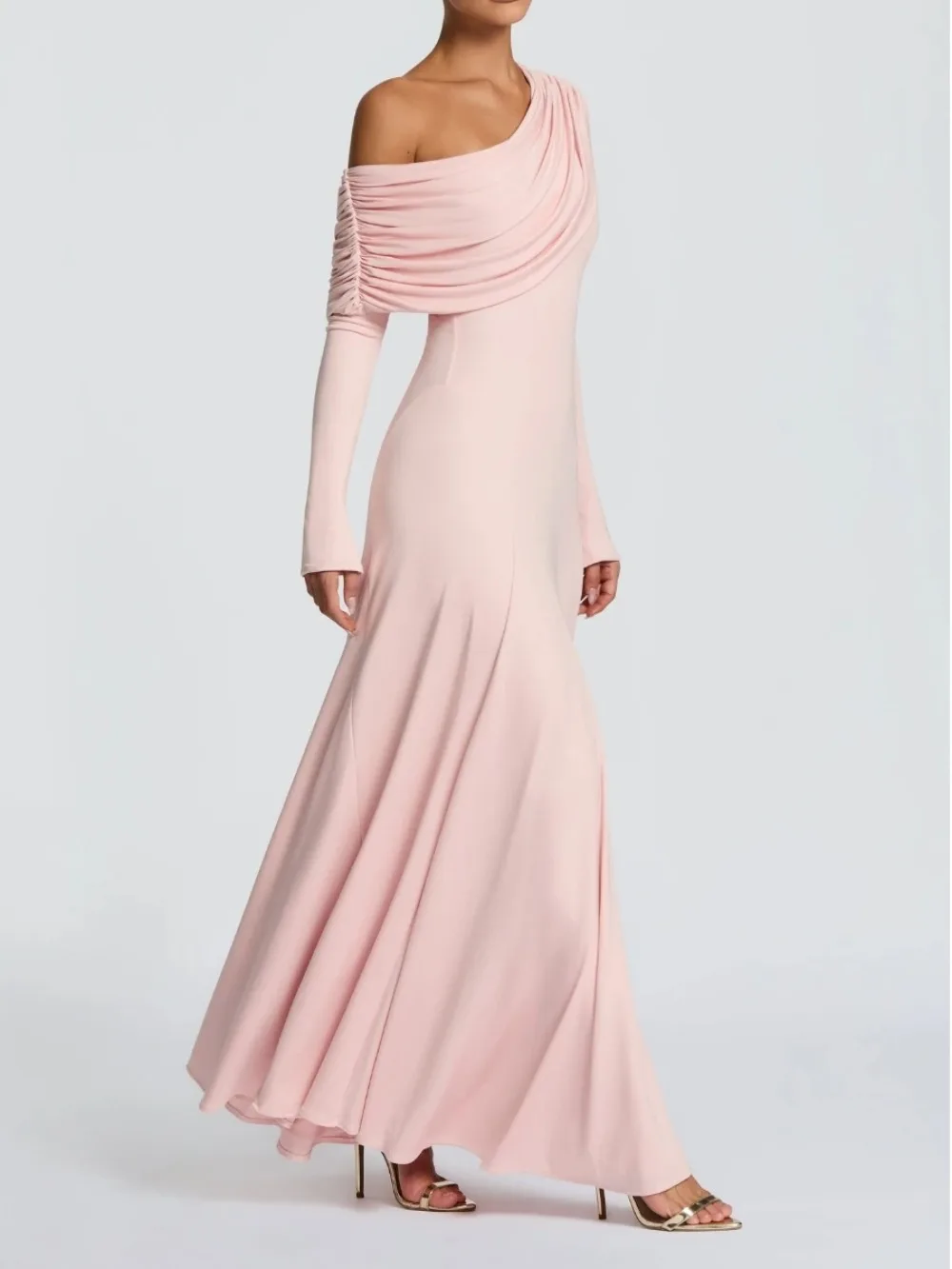 Customized Elegant One Shoulder Pleated Long Sleeved Mermaid Evening Gown with Flowing Pleated Bra 2026 Suitable for Weddings