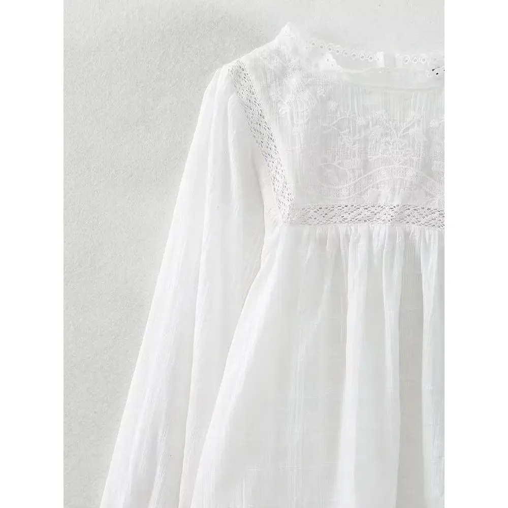 Faion White HollowOut Embroidery Blouse V-Ne Long Sve Straight Cut Women's irt Versatile Sle Spring Collection