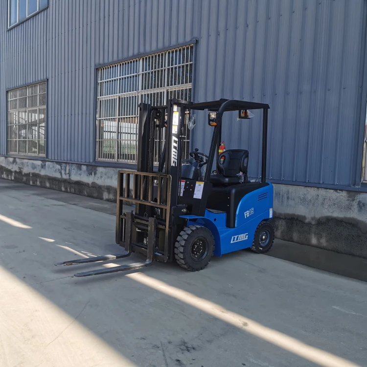 battery 1.5 ，2 ， 3 ， 2.5 ton 4 wheels mini  Counterbalance lithium truck electric Forklift with solid tire