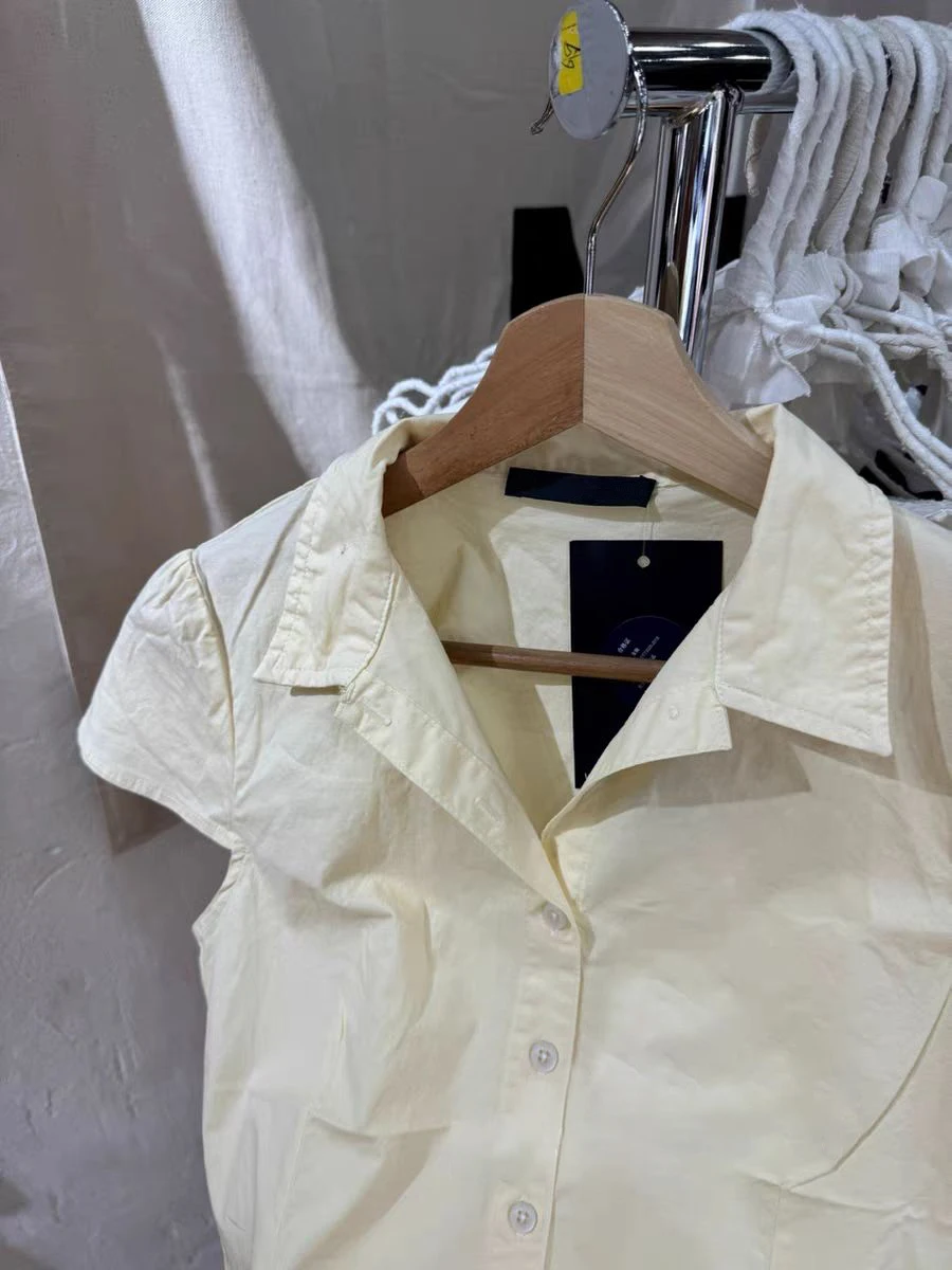 الأصفر سليم تي شيرتات قصيرة الاكمام بلوزة المرأة الصيف ترتيب الأسرة طوق واحدة الصدر بلوزة نمط Preppy الحلو تي شيرت Y2k جديد