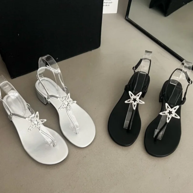 

Cute Heart Rhinestone Decoration Clip Toe Sandals Women Summer Fashion Wedge Chunk Square Heel Flat Sandals for Girls Beach Shoe