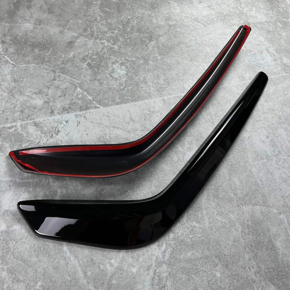 2PCS Front Bumper Splitter Wind Knife Fog Lamp Trim for Skoda Superb 2016 2017 2018 Air Vent Spoiler Fog Lamp Cover Accessories