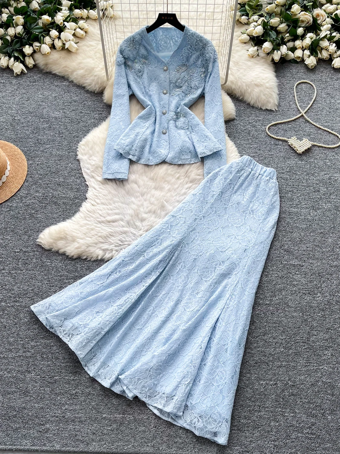 Elegant V-neck Embroidered Lace Two-piece Set Women's Autumn Commute Slimming High-grade Atmosphere Ensemble Fashionable Suit
