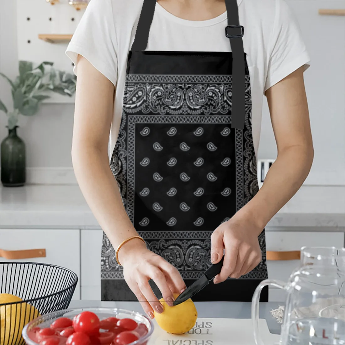 Bandana Pattern Apron Kitchen Baking Accessories Kitchen Bib for Cooking Apron Cuff Kit Aprons for Woman Kid