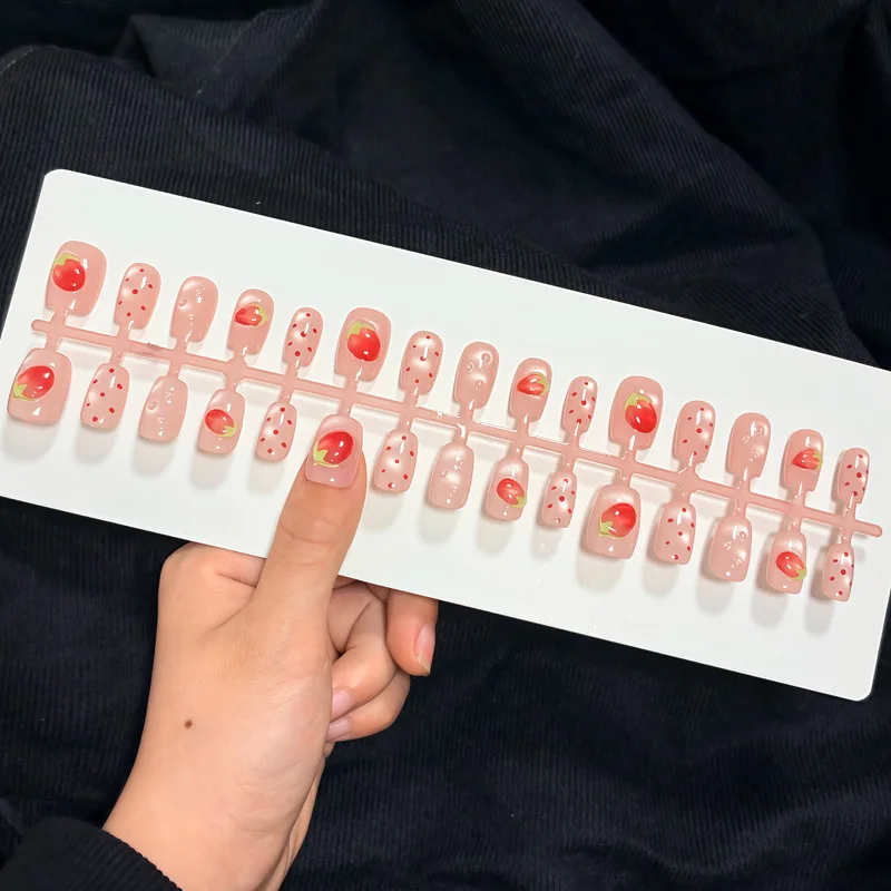24pcs Cute Cat's Eye Fake Nails Tips Strawberry Polka Dots Design False Nail for Woman＆girls Short Square Round Press on Nails