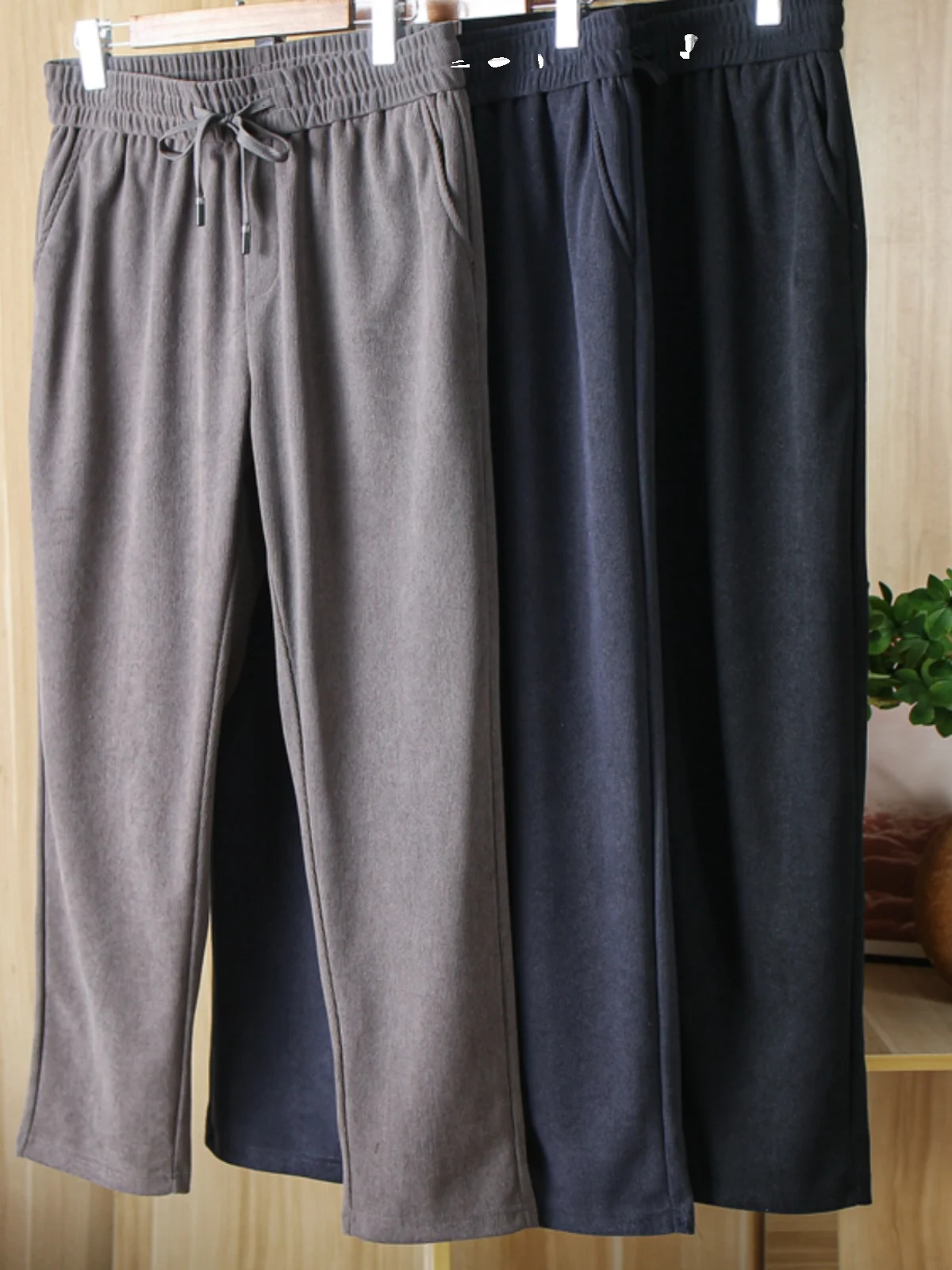 

Thiened Corduroy Men's Casual Pants Faionable Straight Leg Windproof Autumn Winter Elastic Waist Versatile Comfortable Sle