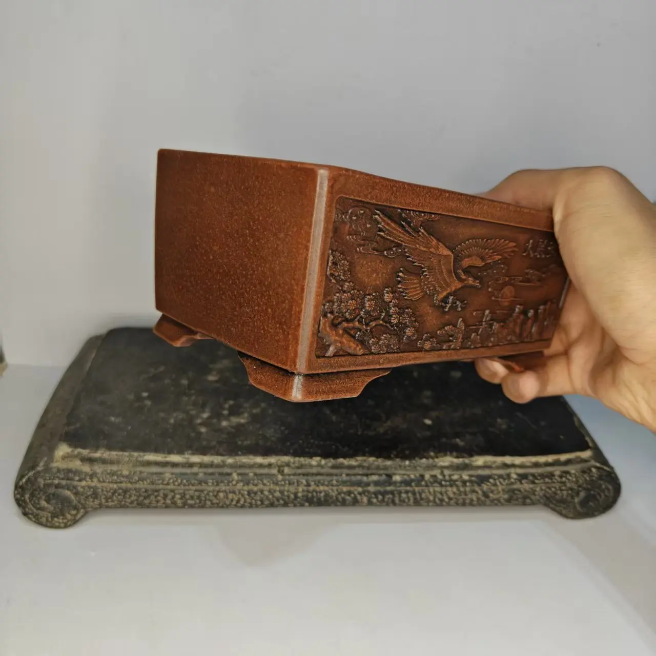 2026 New Popular Hand Craved eagle Red Antique Finish Bonsai Pot