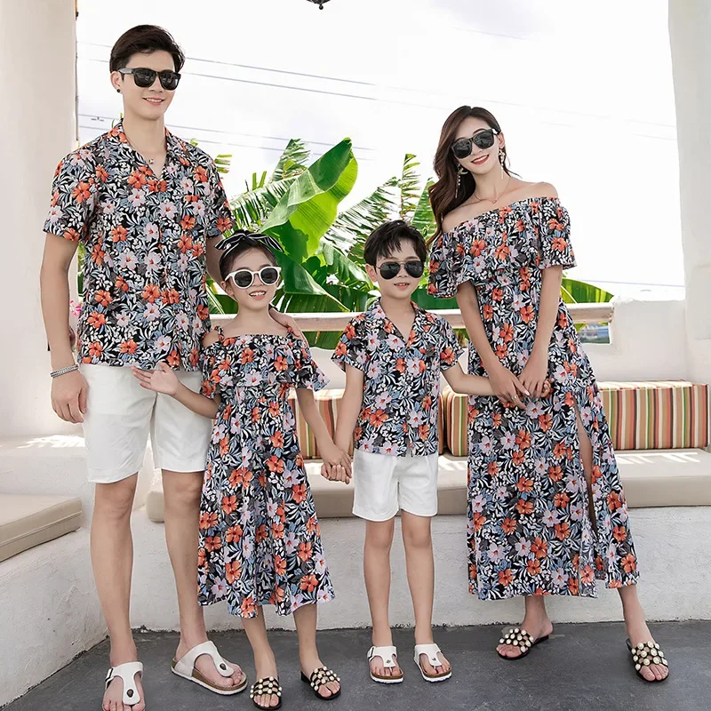 

2024 Mother and Daughter Polynesian Floral Holiday Dress Clothes for The Whole Family Vacations Father and Son Beach Two Piece