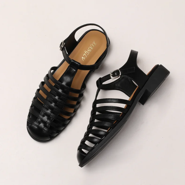 

Plus Size 43 Vintage Closed Toe Roman Sandals for Women Outdoor Fashion Weaving Hollow Breathable Comfortable Low Heel Sandals