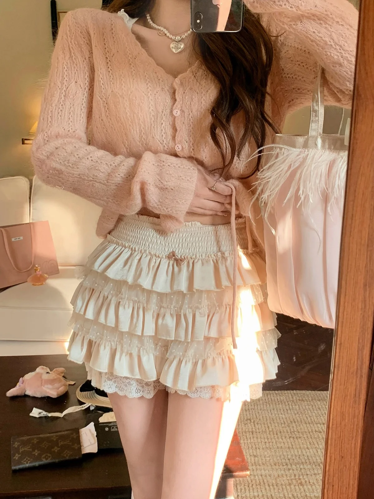 

Юбка Kimicoy Cry ort, полуюбка-карандаш, цвет шампань, розовый атлас с кружевом, женская, с высокой талией, многоярусная, из полиэфирного волокна, с гофрированным подолом