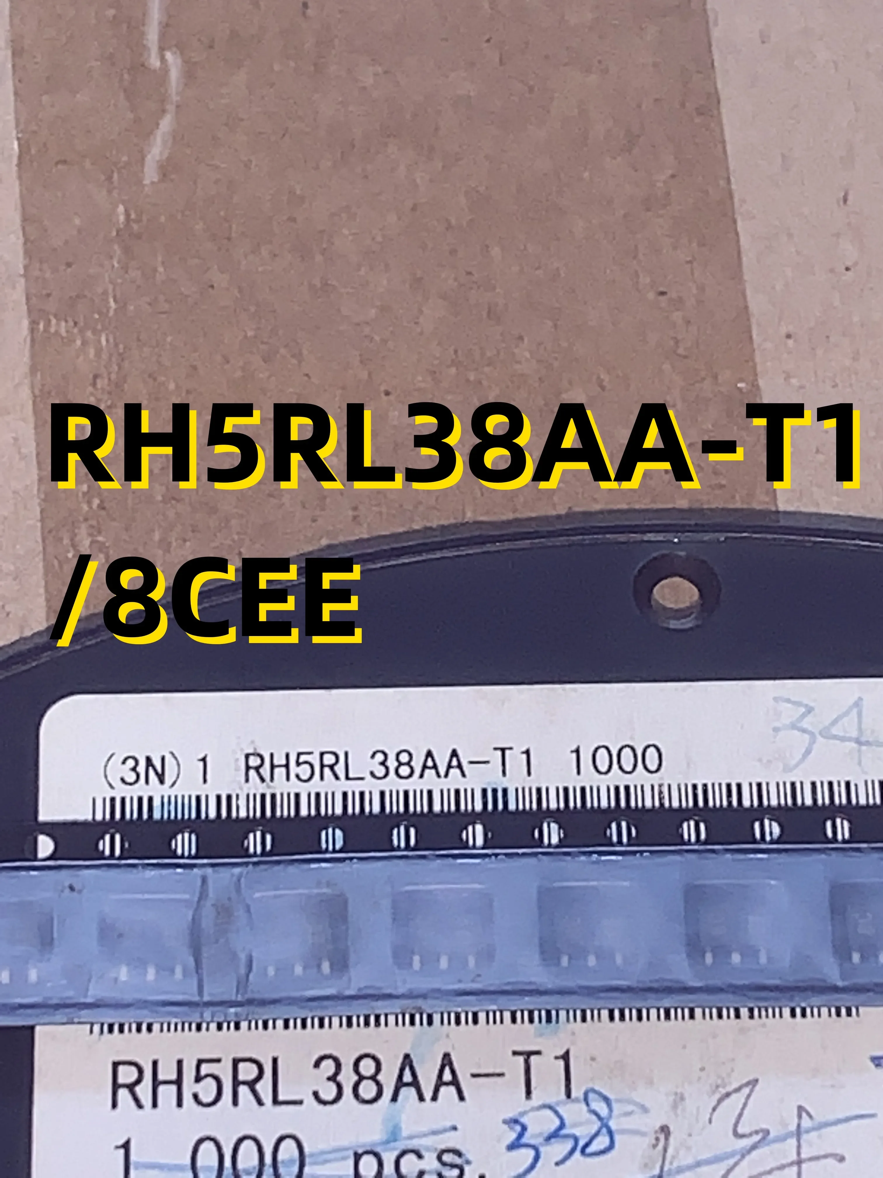 

10pcs RH5RL38AA-T1 /8CEE SOT89