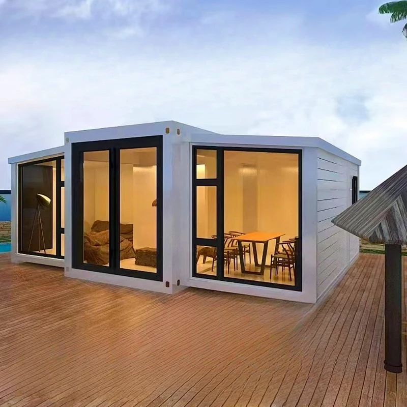 Container Prefabricated Integrated House on Wheel Shipping Prefab Movable Luxury Home Casa Portable High Quality Hot Sale Price