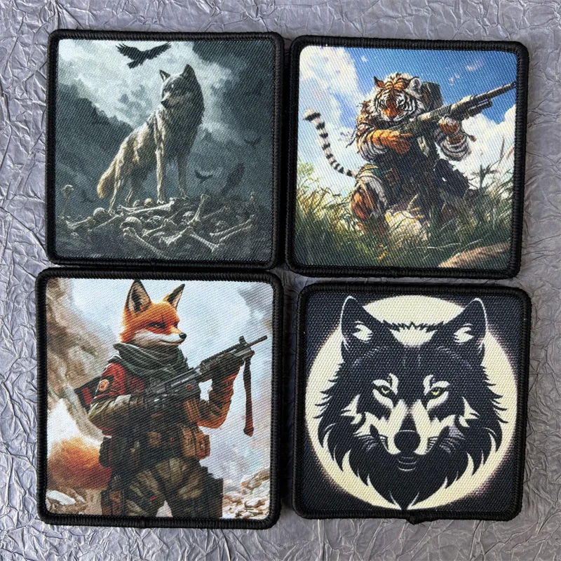 

Wolf Patch on Clothes Animal Morale Badge Military Tactical Patches Backpack Stickers Hook and Loop Armband