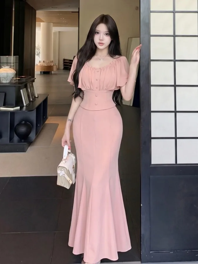 

Chic High Waist Fish Tail Skirt And Top Set with Ruffle Hem Square Collar Slimming Waist Design Summer Fashion Two Piece Set