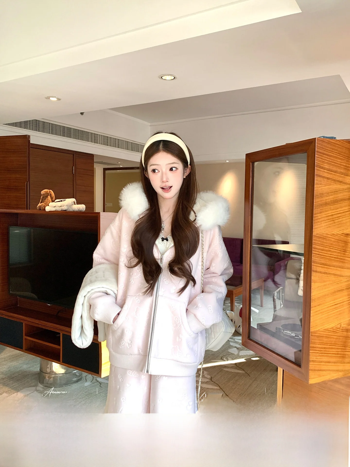 

Розовый комплект: худи с принтом и прямые брюки на шнурке, женский корейский повседневный костюм-двойка с длинными рукавами для осени