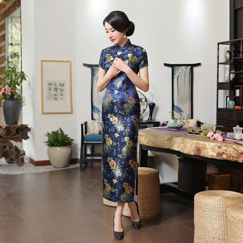 

Новый Cheongsam, длинный ретро, улучшенный облегающий модный костюм Shaoshu Lady Mom Performance Wear