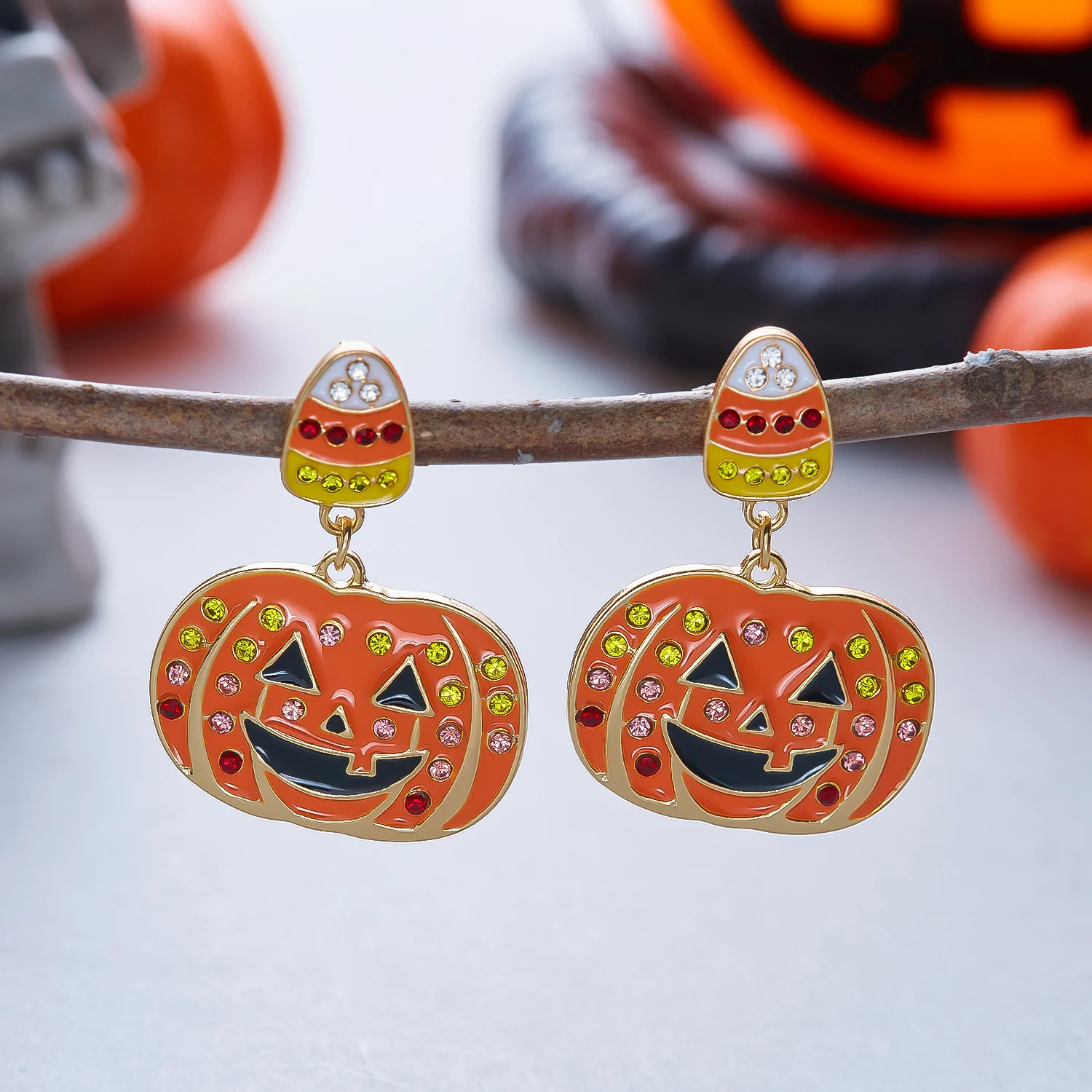 Kreative Cartoon Akimbo Kürbisbein-Ohrhänger für Damen, Halloween Emaille Spinnen-Ohrhänger, Festival Party Schmuck Geschenke – Detail 7
