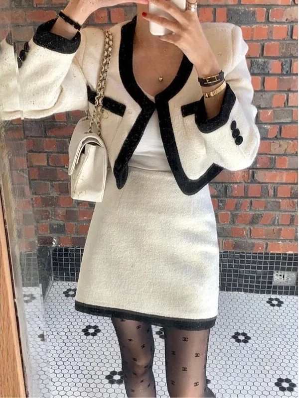 Korean Style Short Quilted Jacket And  Skirt Set Elegant Winter Fashion Women's Outfit Two-Piece Suit Compact Design