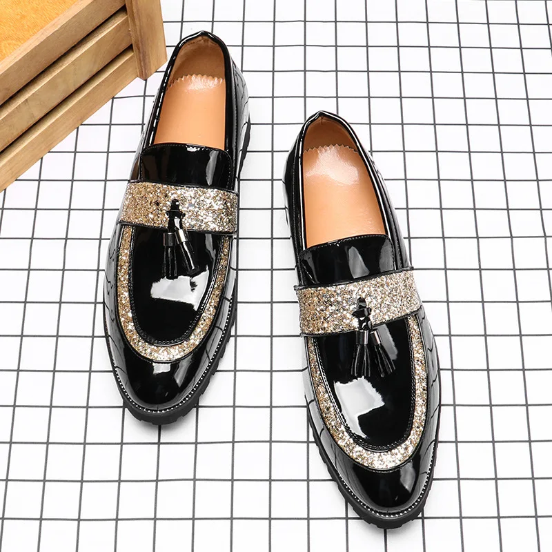 2026 Fashion Golden Men's Casual Slip-On Tassel Patent Loafers Thick Bottom Elevator Shoes Men's Party Shoes Business Shoes