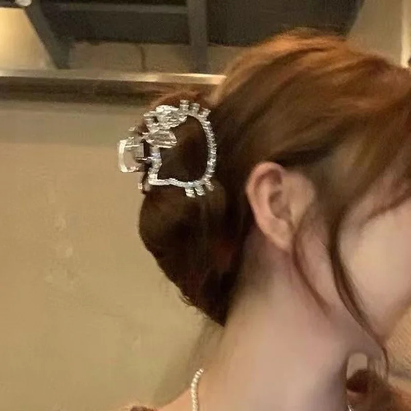 Kawaii Hello Kitty Hair Clip Crystal Y2K Hello Kitty Things Hairclips Accessories Hairpins Silvery Jewelry Cartoon Hair Clip New view 2