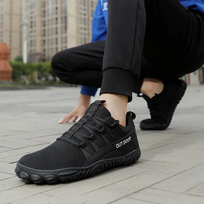 Five fingers wide head hiking shoes flying woven casual sports men's shoes non-slip walking cycling outdoor shoes