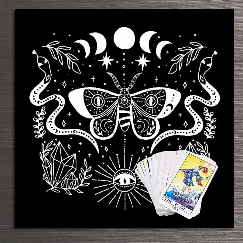 Tarot Cloth Moth Moon Crystal Design Velvet Cloth Fortune Telling Board Game Mat Polyester Printed Home Decor Yoga Altar Cloth