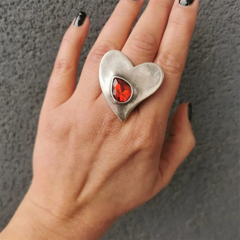 Bohemia Style Silver Whit Color Adorned with Red Zircon Heart-shaped Ring UNISEX Exaggerated Party Jewelry Rings