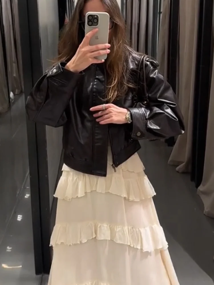 

Elegant Sleeveless Tiered Ruffle Dress Women Chic V-neck Patchwork Pleated Loose Dresses 2026 Spring Lady Holiday Street Gowns