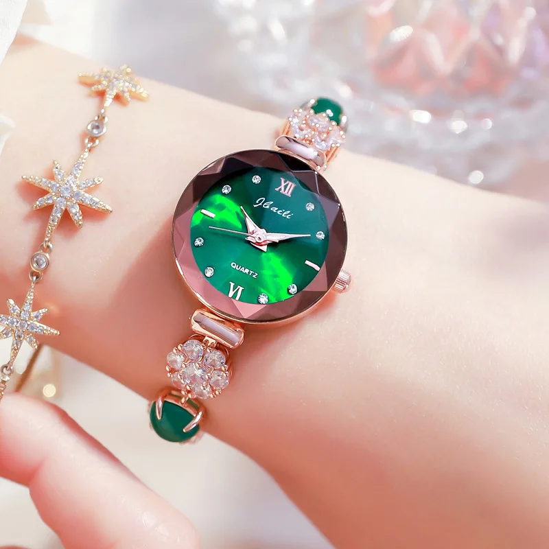 Lunxry Green Nature Jade Stone with Green Zircon Bracelet Jewellery Quartz Watch for Women