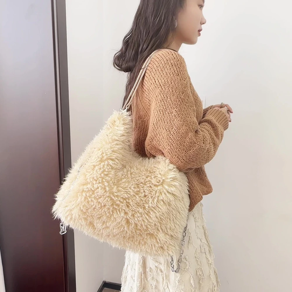 حقيبة نسائية خريف شتاء فاخر موضة جديدة 2026 تقليد صوف الضأن حقيبة كتف حقيبة يد بسيطة مكتب المرأة حقيبة